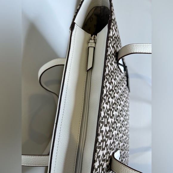 NWT DKNY TOTE SHOULDER BAG WHITE/BROWN - Picture 11 of 13